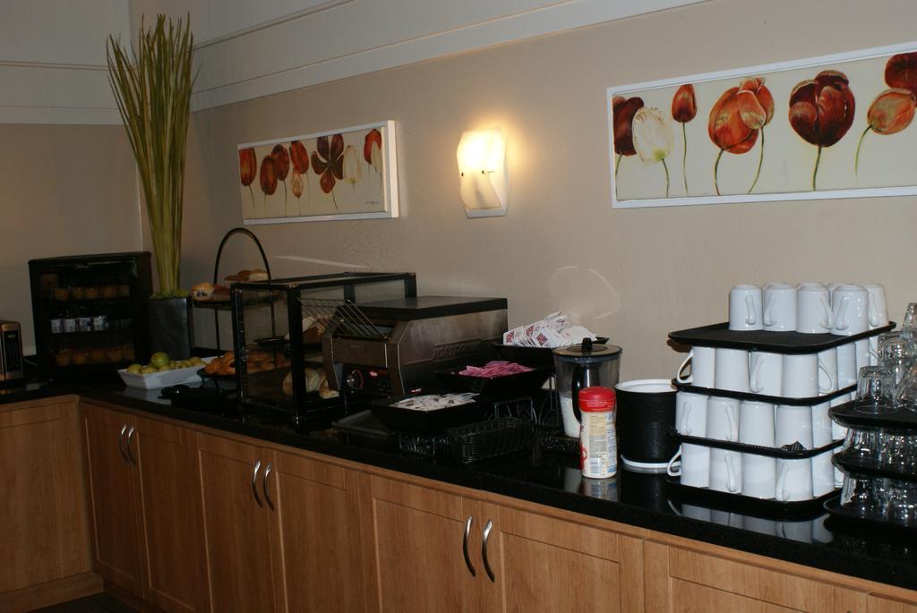 Royal Brock Hotel Guelph Luaran gambar